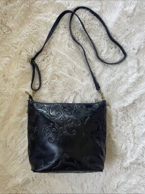 Dark blue Embossed Leather Crossbody Bag with Adjustable Strap
MADE IN ITALY 🇮🇹